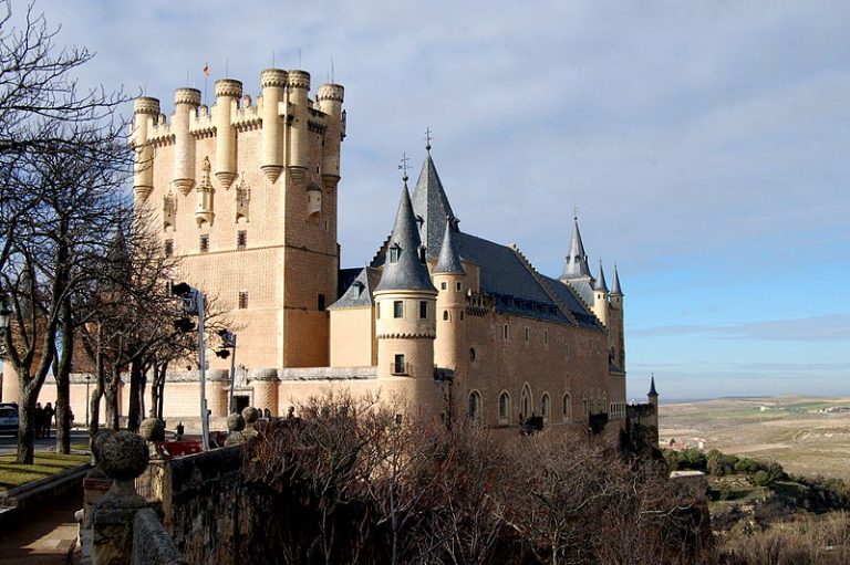 10 Interesting Facts About Medieval Castles Less Known Facts